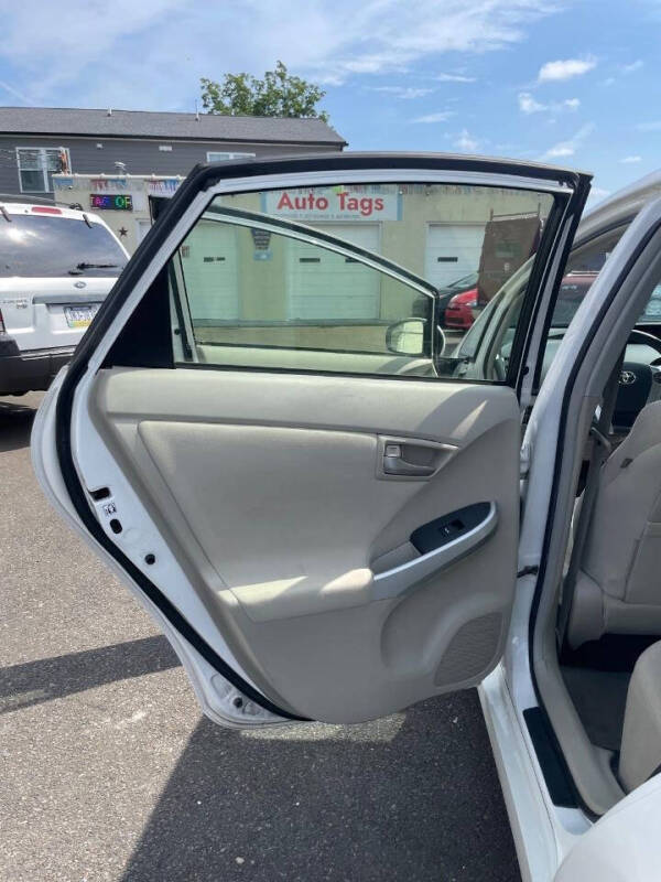 2012 Toyota Prius One