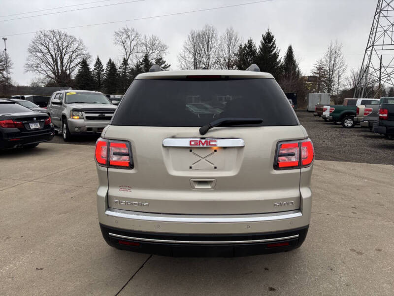2015 GMC Acadia SLE-2