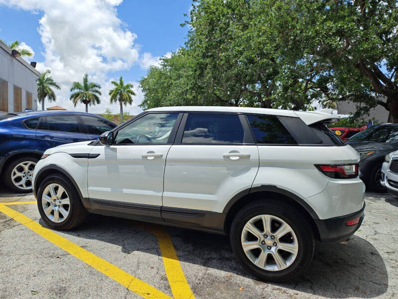 2018 Land Rover Range Rover Evoque SE Premium