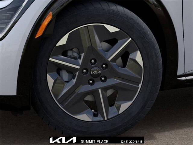 2025 Kia EV6 Light Long Range
