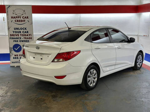 2016 Hyundai Accent SE