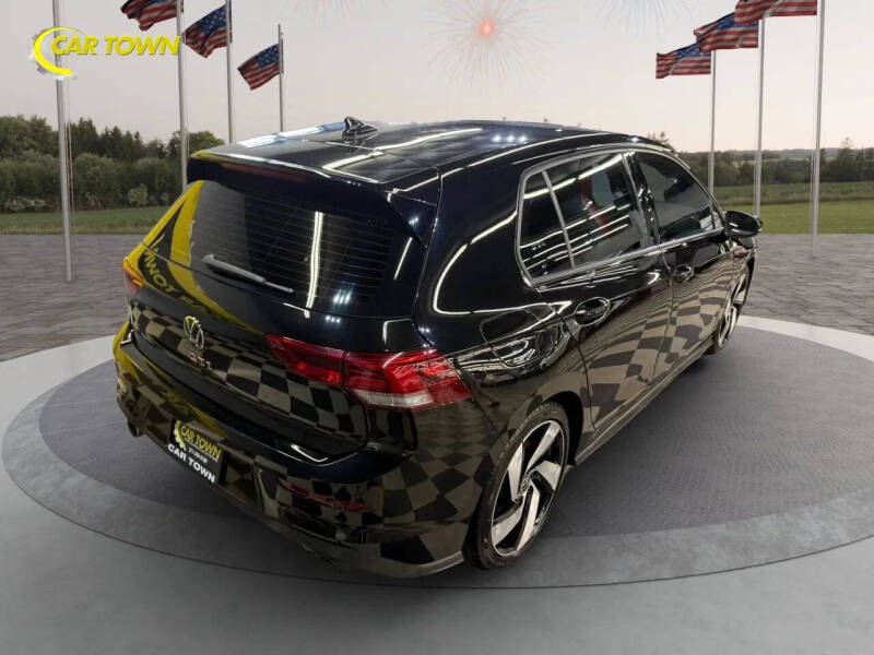 2024 Volkswagen Golf GTI S