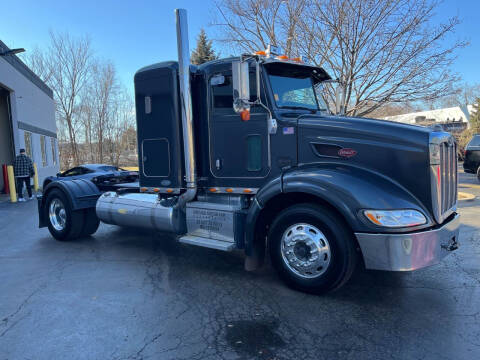 2010 Peterbilt 384
