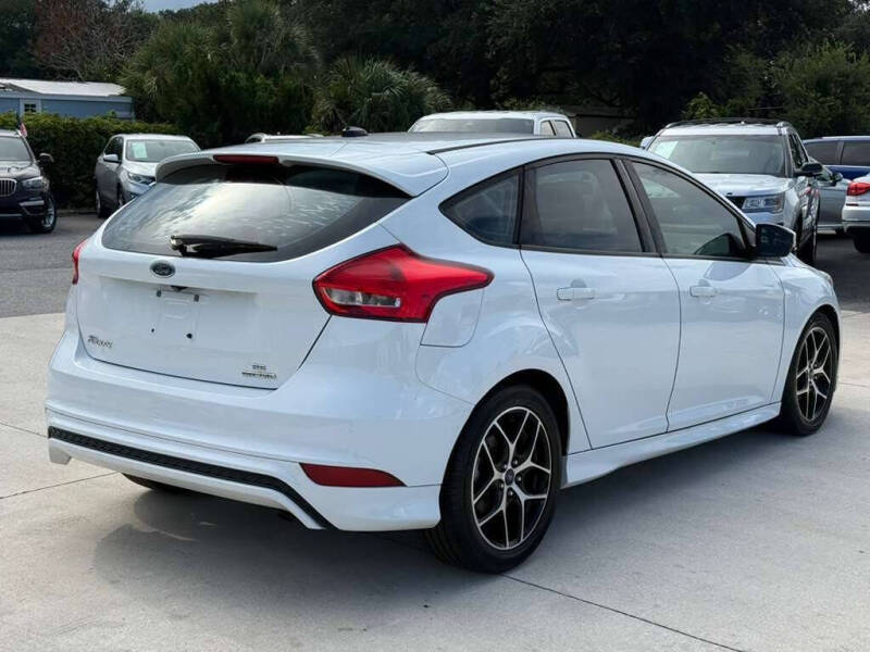 2015 Ford Focus SE