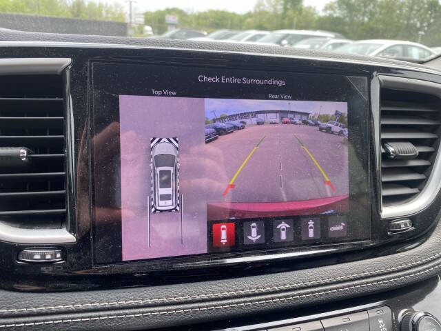 2023 Chrysler Pacifica Plug-In Hybrid Touring L