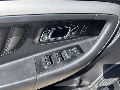 2014 Ford Taurus SEL
