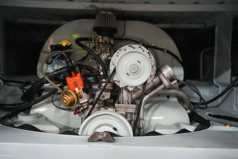 1976 Volkswagen Type 2 Westfalia Camper Bus