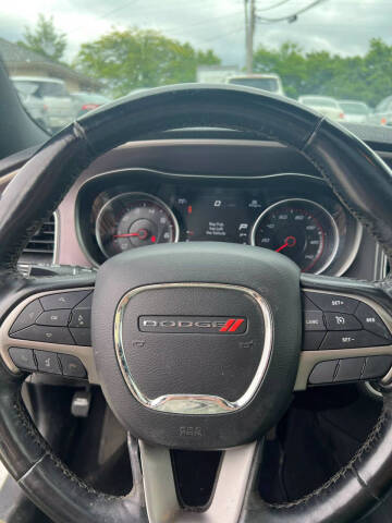 2019 Dodge Charger SXT