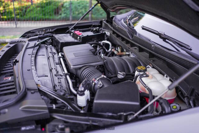 2023 Cadillac Escalade ESV Sport Platinum