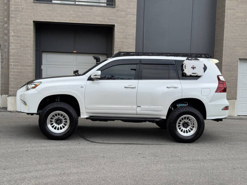 2017 Lexus GX 460