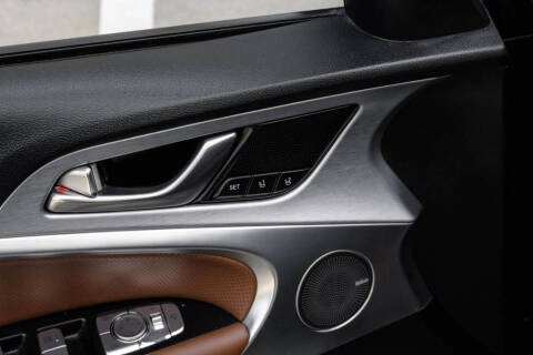 2021 Genesis G70