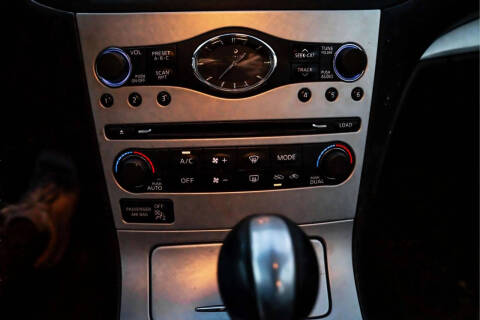 2009 Infiniti G37 Sedan x