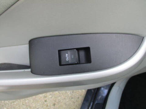 2013 Toyota Prius Three