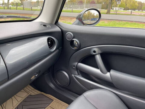 2005 MINI Cooper