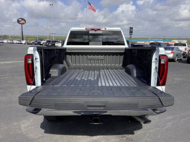 2025 GMC Sierra 3500HD