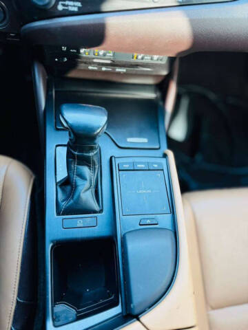 2019 Lexus ES 350 Luxury