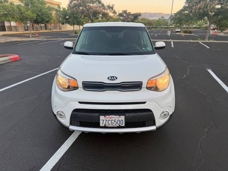 2018 Kia Soul +