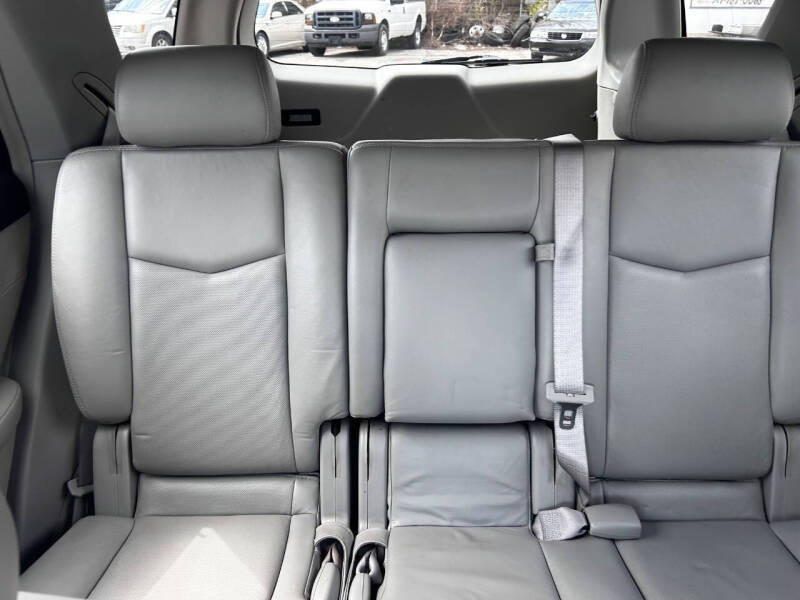 2008 Cadillac SRX V8