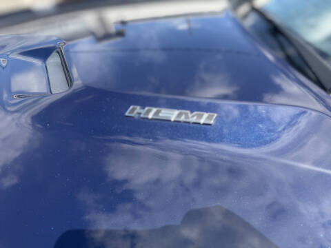 2013 Dodge Challenger R/T Plus