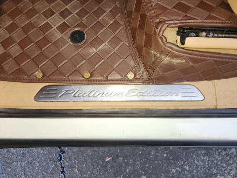 2014 Porsche Cayenne Platinum