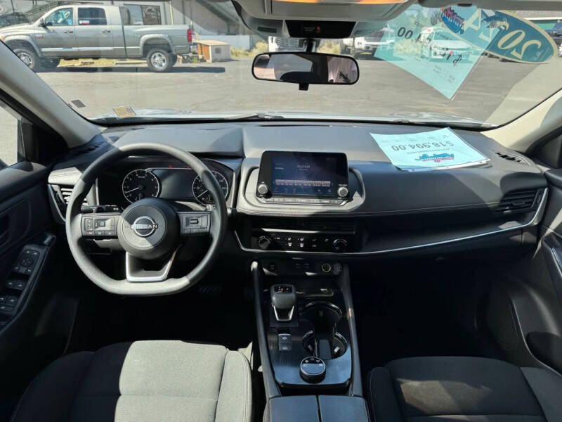 2024 Nissan Rogue S