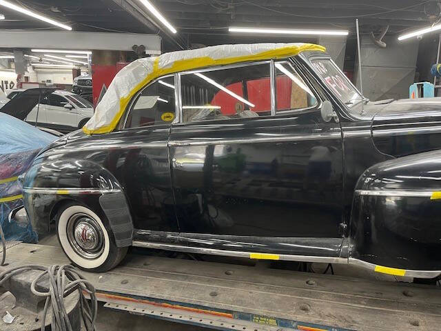 1948 Ford Super Deluxe