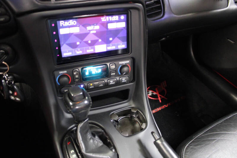 2004 Chevrolet Corvette