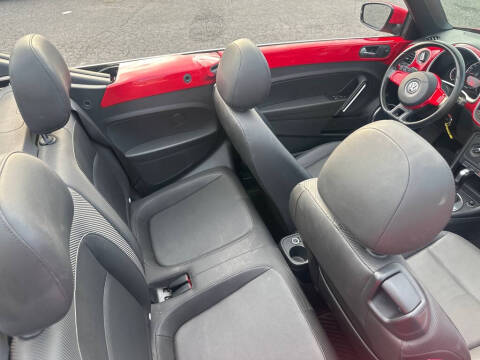 2013 Volkswagen Beetle Convertible