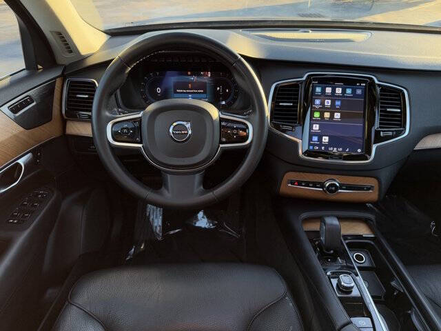 2023 Volvo XC90 B6 Plus Bright Theme 7P