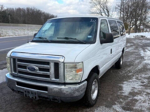 2013 Ford E-Series E-350 SD XLT