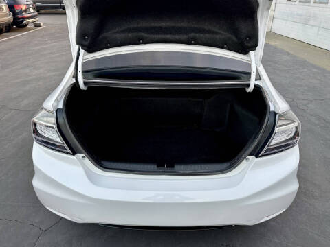 2013 Honda Civic Hybrid w/Leather w/Navi