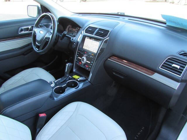 2018 Ford Explorer Platinum