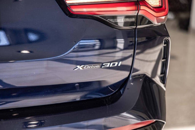 2023 BMW X3 xDrive30i