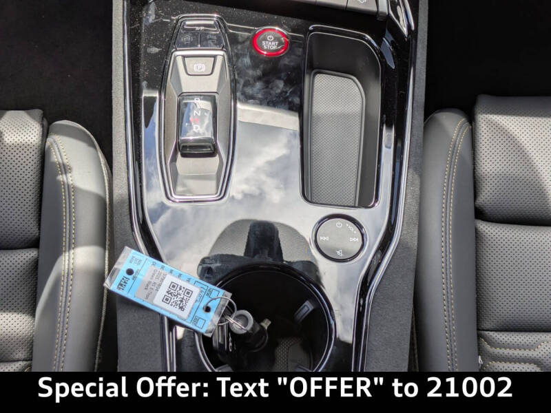 2025 Audi RS e-tron GT performance quattro