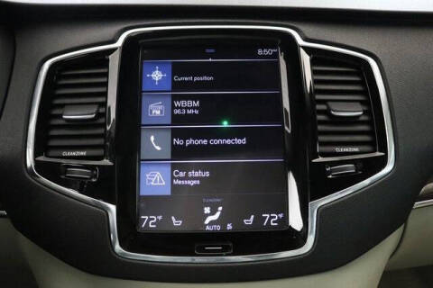 2016 Volvo XC90 T6 Momentum