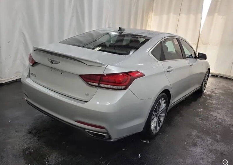 2016 Hyundai Genesis
