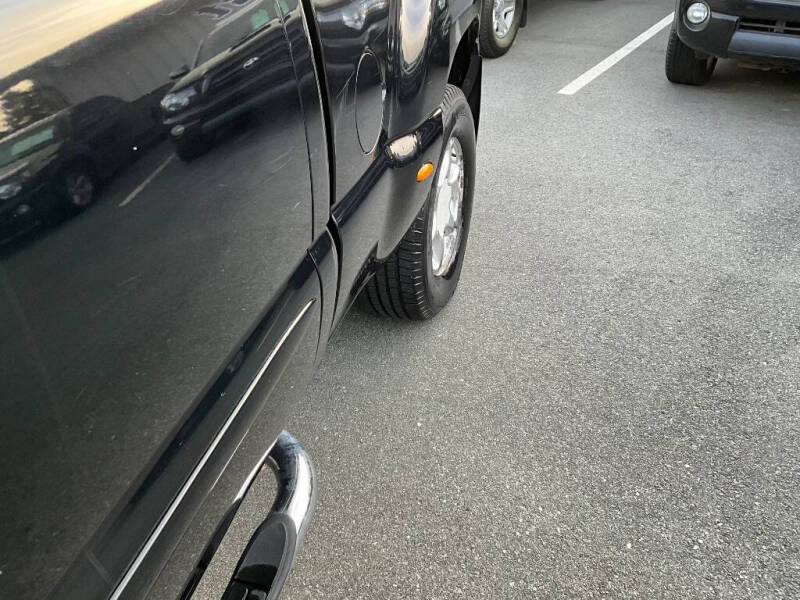 2003 GMC Sierra 1500 Denali