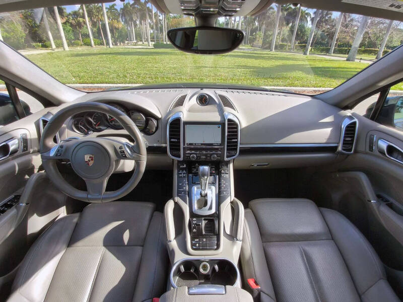 2014 Porsche Cayenne