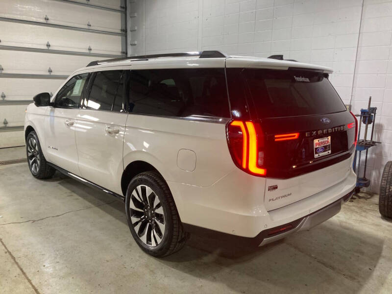 2025 Ford Expedition MAX Platinum