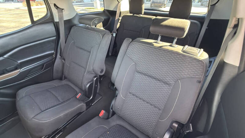 2018 GMC Acadia SLE-2