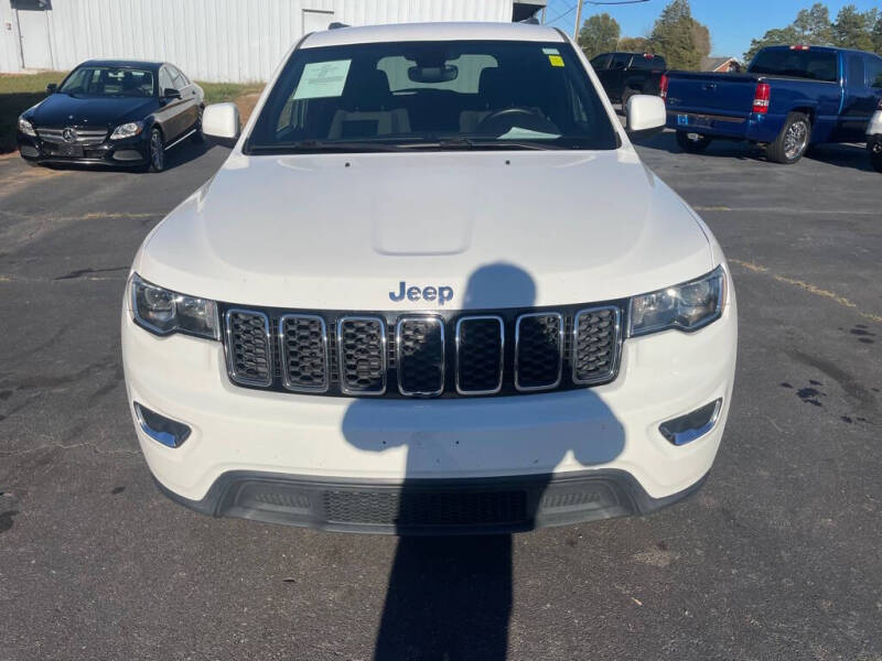 2017 Jeep Grand Cherokee Laredo