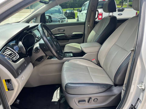 2017 Kia Sedona