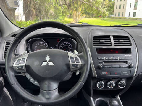 2013 Mitsubishi Outlander Sport SE