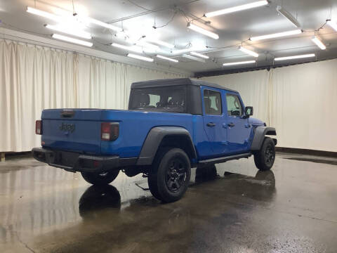 2023 Jeep Gladiator Sport