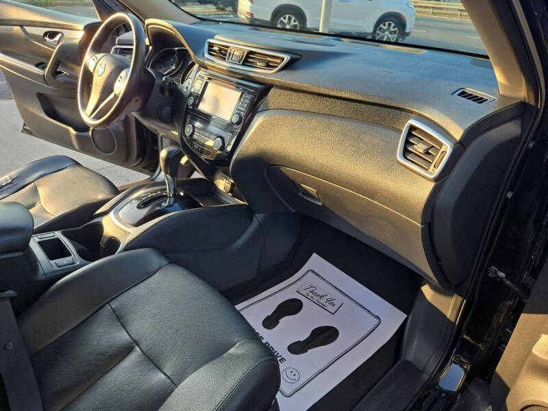 2016 Nissan Rogue SL