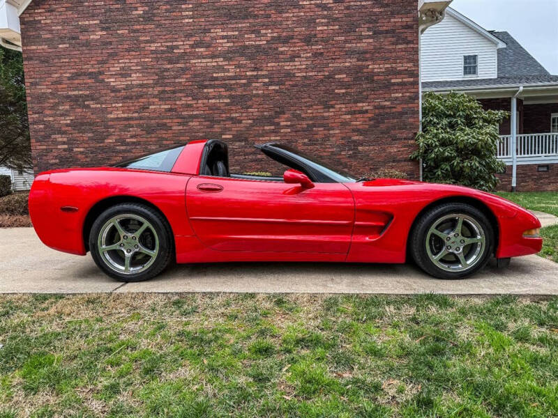 2004 Chevrolet Corvette
