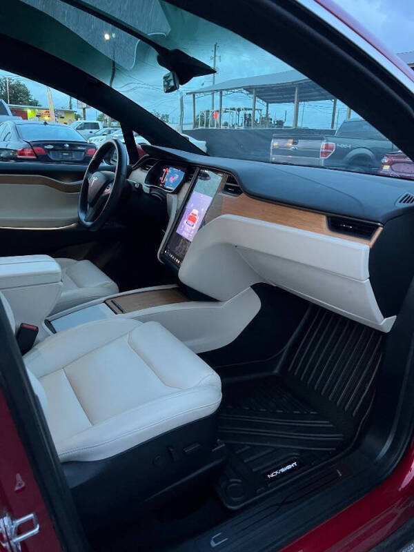 2020 Tesla Model X Long Range Plus