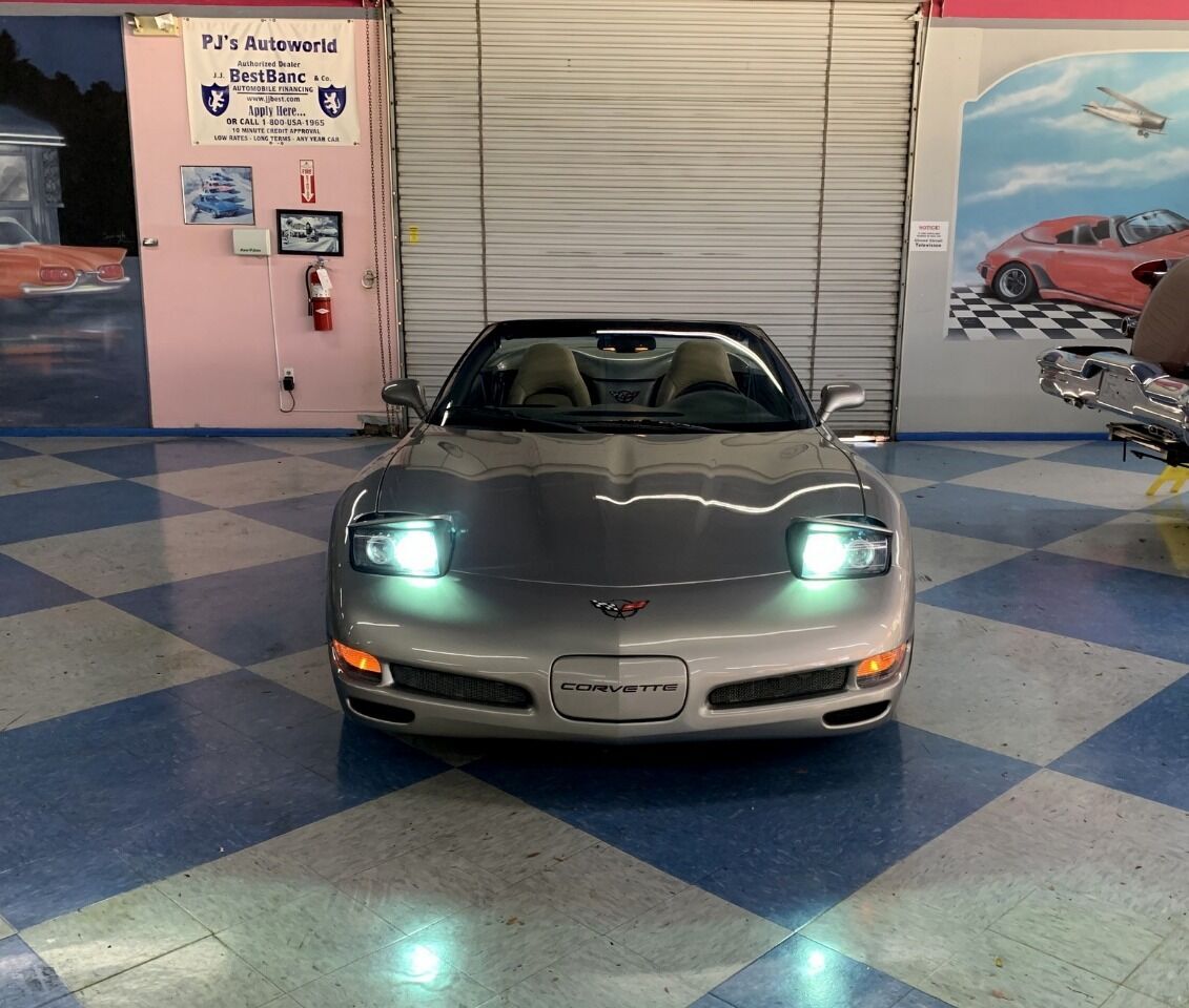 1998 Chevrolet Corvette 36