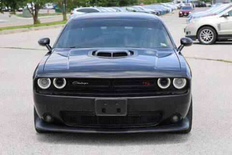 2018 Dodge Challenger 392 HEMI Scat Pack Shaker
