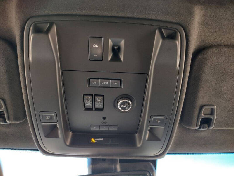 2016 Cadillac Escalade Platinum